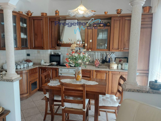 Appartamento Quadrilocale in vendita a Pietra Ligure