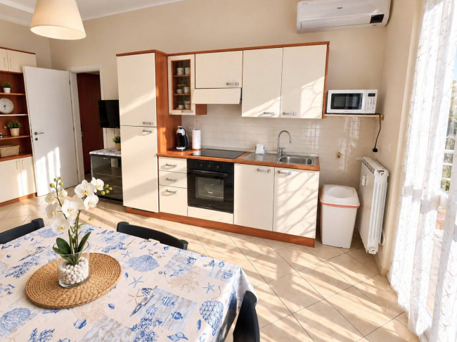 Casa vacanza bilocale in affitto a Pietra Ligure