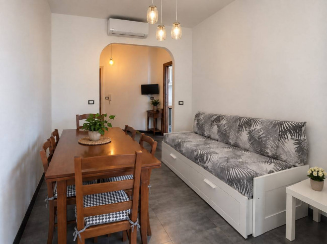 Appartamento Trilocale in vendita a Pietra Ligure