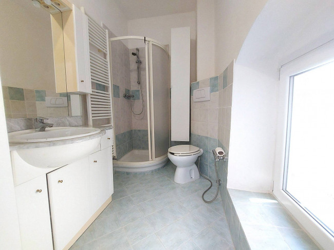 Appartamento Trilocale in vendita a Pietra Ligure