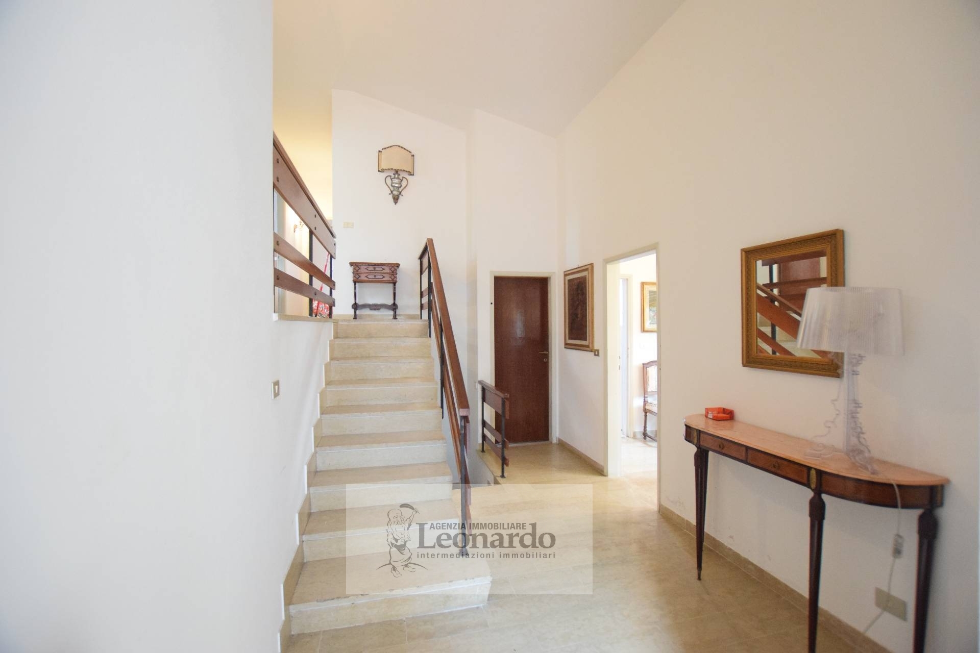 Villa CAMAIORE vendita  Lido di Camaiore  Immobiliare Leonardo srl