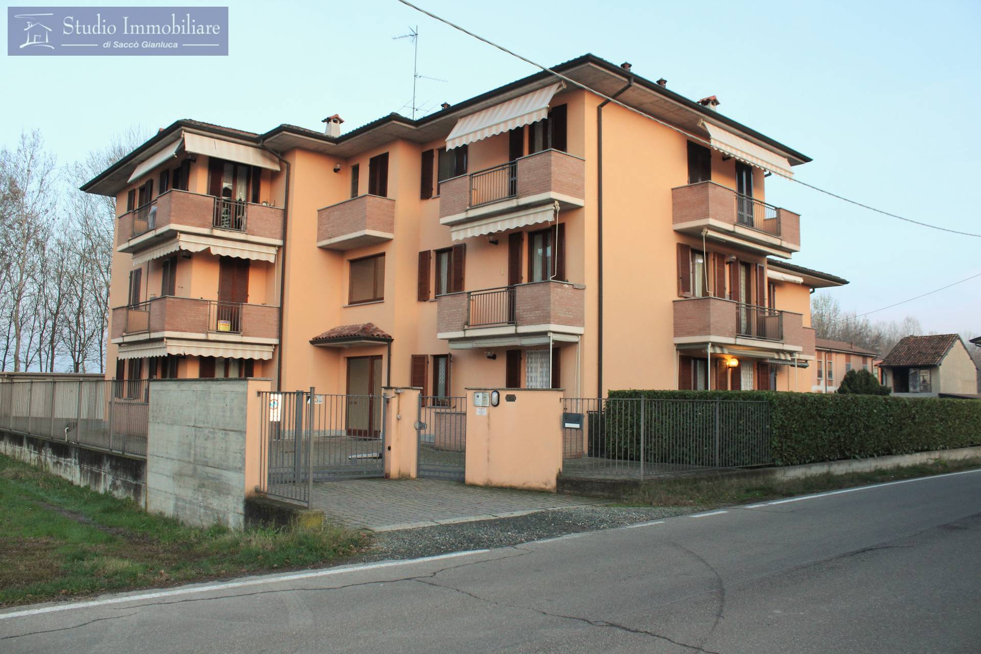  bastida-pancarana vendita quart:  studio-immobiliare-di-sacc?-gianluca