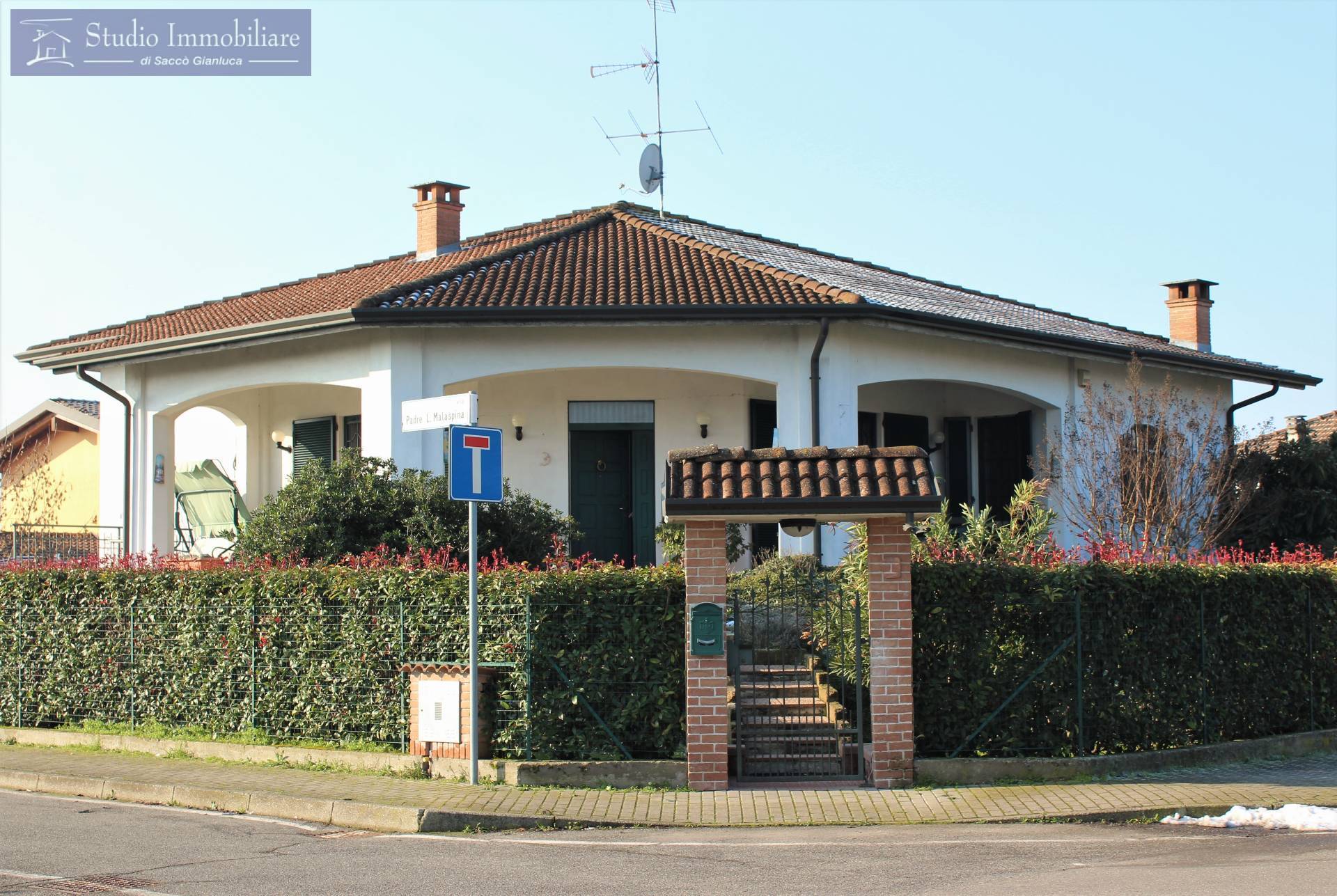 Villa in vendita a Verretto (PV)