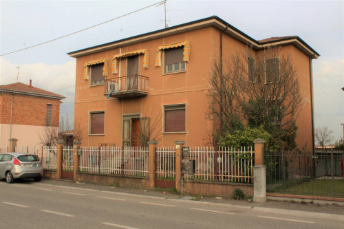 Villetta bifamiliare in Vendita a Bressana Bottarone