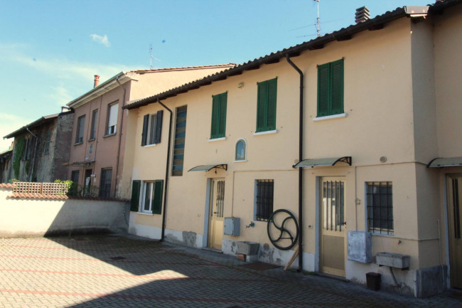 Casa semindipendente in Vendita a Bressana Bottarone