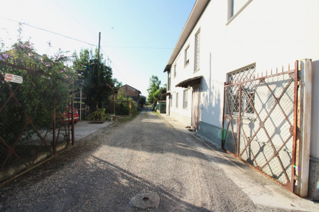 Casa indipendente in vendita a Corana (PV)