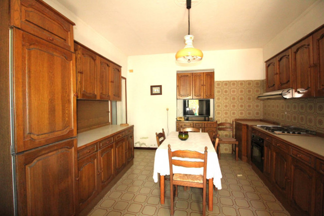 Casa indipendente in vendita a Torricella Verzate (PV)