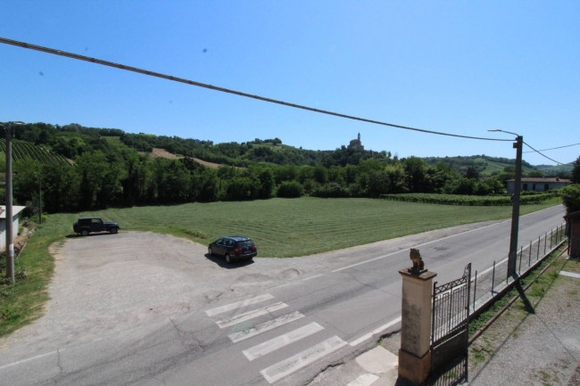 Casa indipendente in vendita a Torricella Verzate (PV)