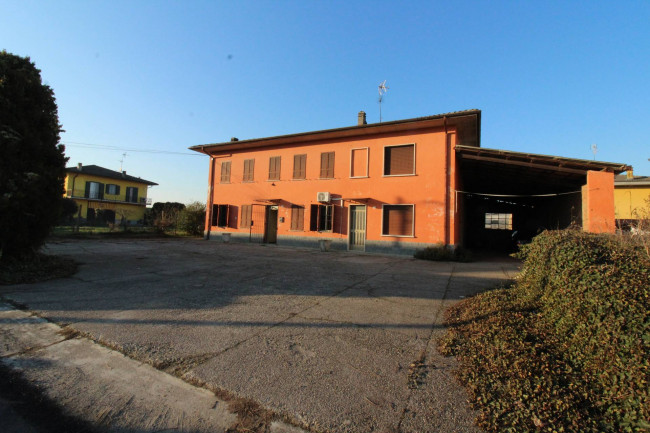 Casa indipendente in Vendita a Rea