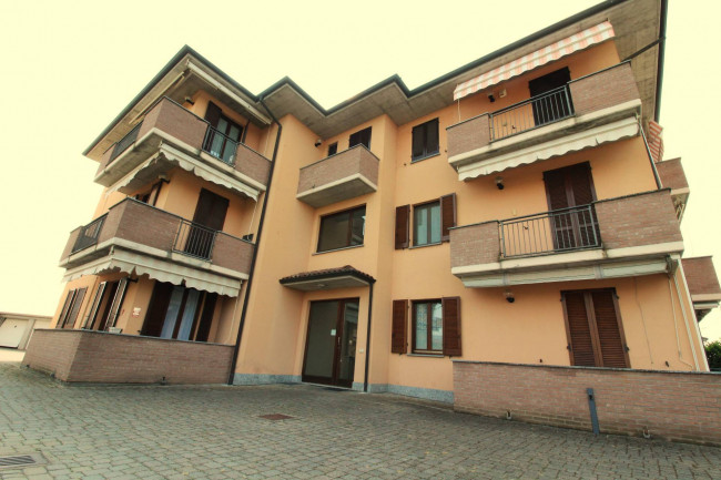 Appartamento in Vendita a Bastida Pancarana