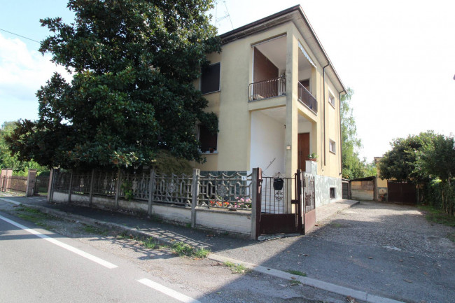 Appartamento in Vendita a Casteggio