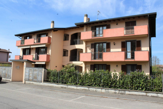 Appartamento in Vendita a Bressana Bottarone