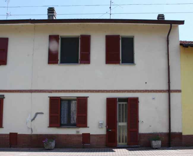 Casa di Paese in Vendita a Bressana Bottarone