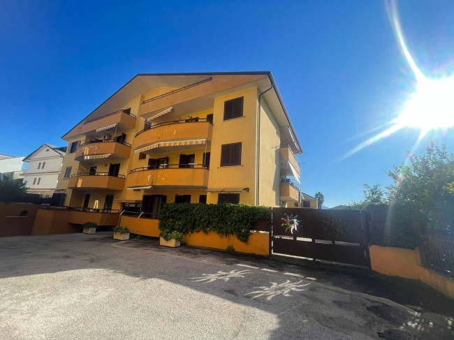 Appartamento in Vendita a Vitulazio