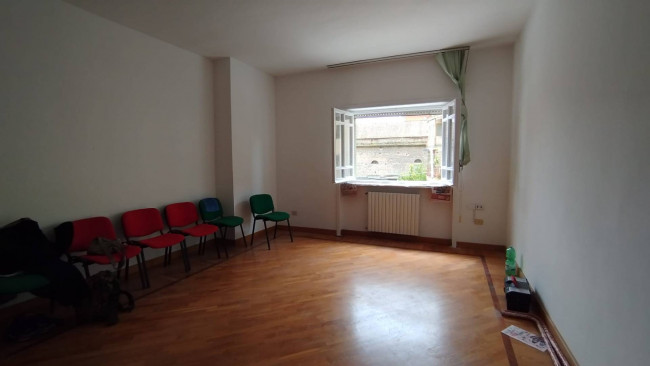 Studio/Ufficio in Affitto a Santa Maria Capua Vetere