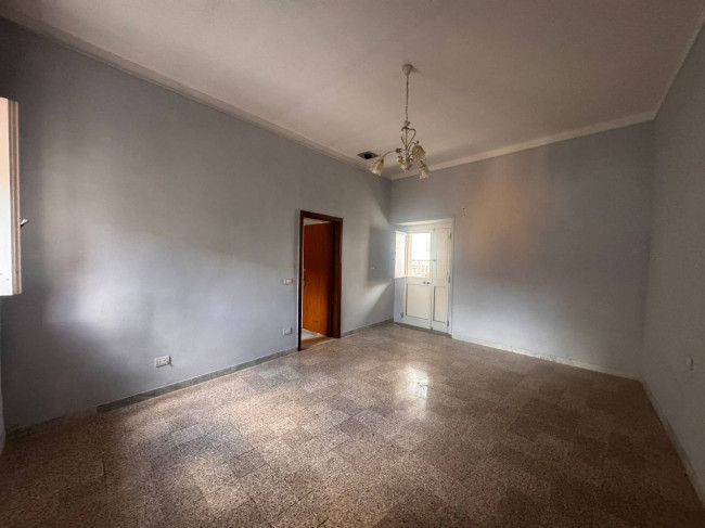 SEMI INDIPENDENTE in vendita a Vitulazio