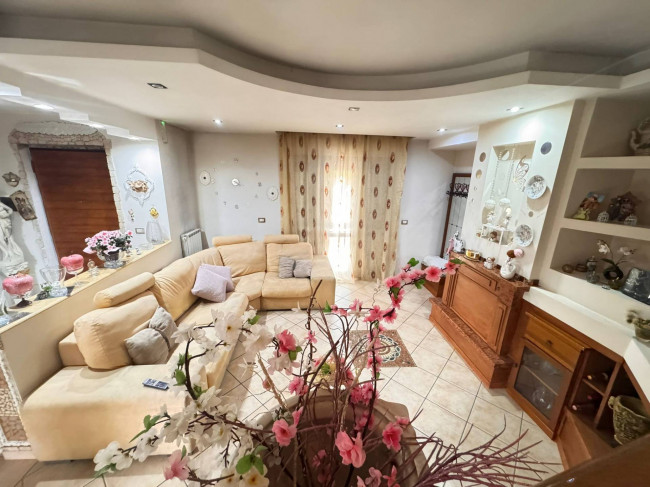 Villa in vendita a Vitulazio