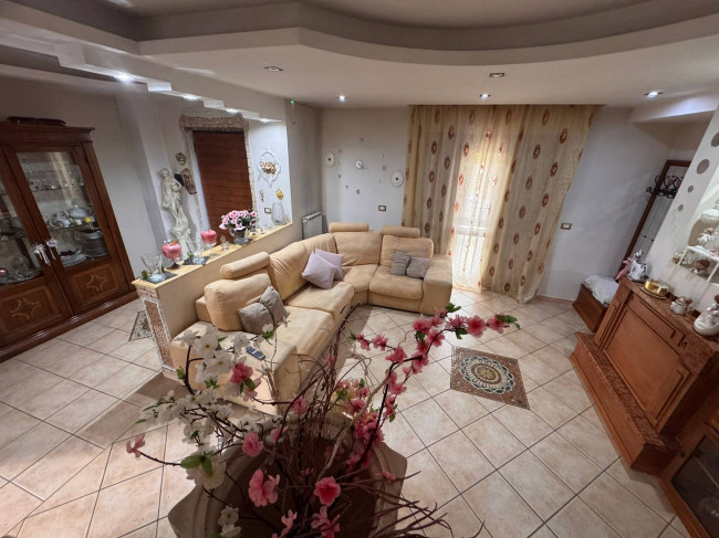 Villa in vendita a Vitulazio