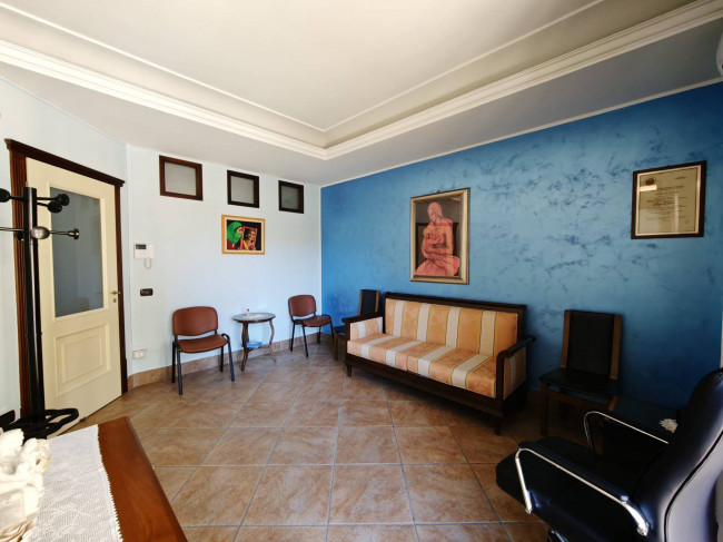 ufficio in vendita a Santa Maria Capua Vetere