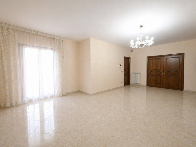 Appartamento in vendita a Casapulla