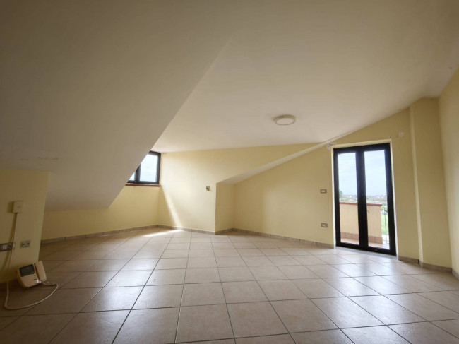 Mansarda in vendita a Macerata Campania