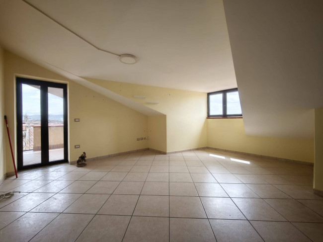 Mansarda in vendita a Macerata Campania