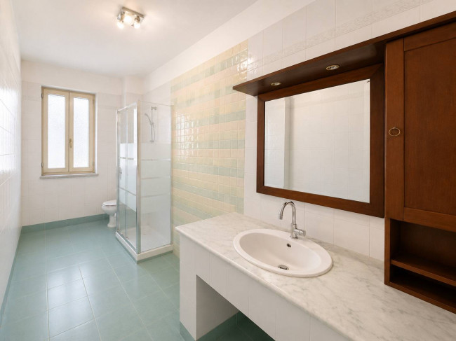 Villa in vendita a Curti