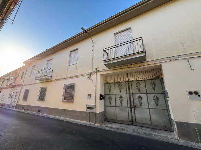 SEMI INDIPENDENTE in vendita a Santa Maria Capua Vetere