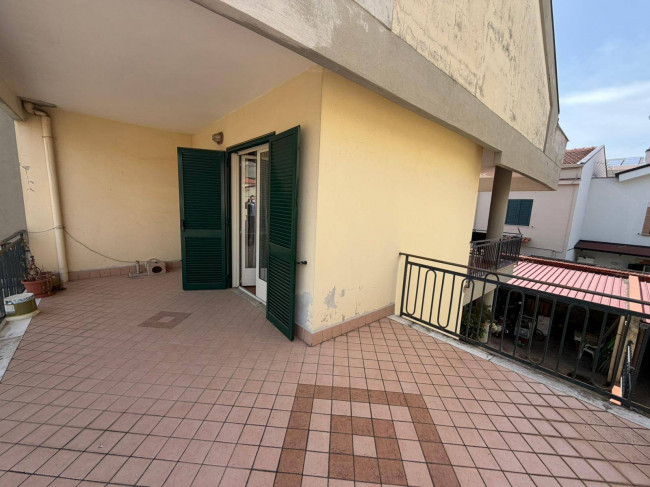 Villa in vendita a Curti