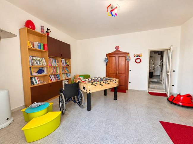INDIPENDENTE in vendita a Bellona