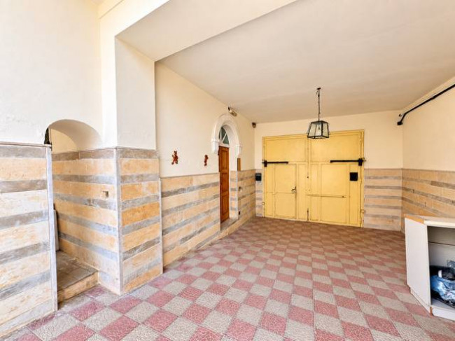INDIPENDENTE in vendita a Bellona
