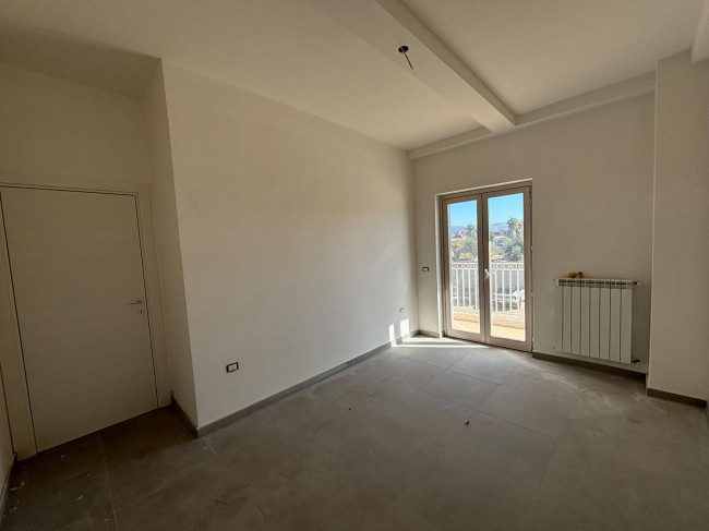 Studio/Ufficio in affitto a Portico di Caserta