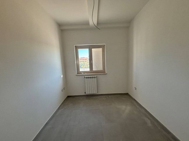 Studio/Ufficio in affitto a Portico di Caserta