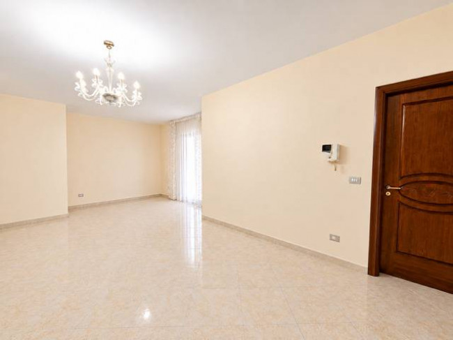 Appartamento in vendita a Casapulla
