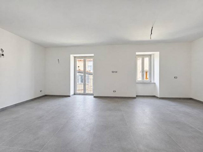 SEMI INDIPENDENTE in vendita a Vitulazio