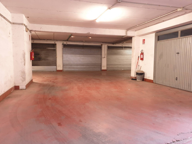 Box o garage in vendita a Cerveteri