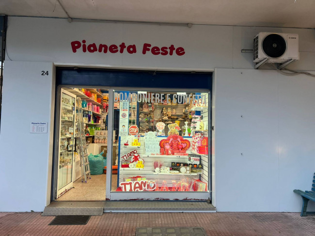 Attività commerciale in vendita a Ladispoli