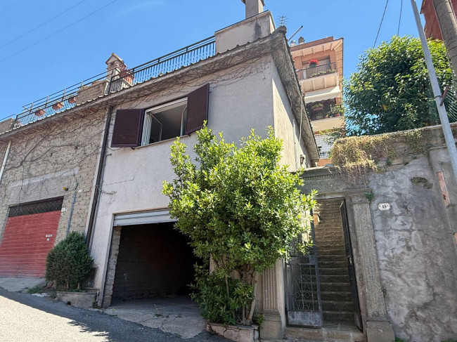 Appartamento in vendita a Sacrofano