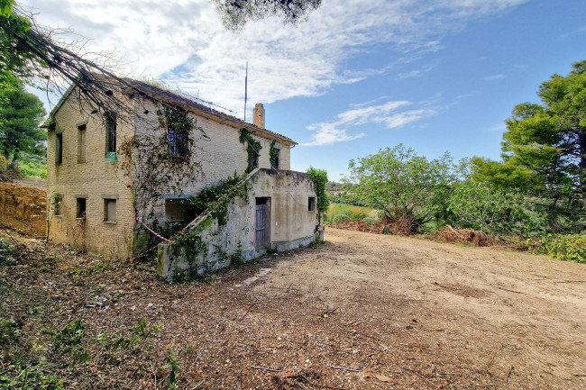 Rustico in vendita a San Benedetto Del Tronto (AP)