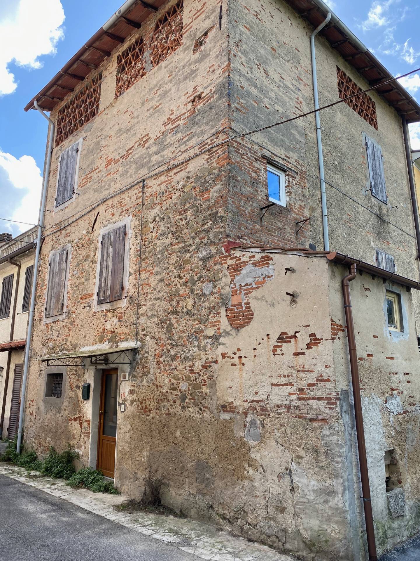 Casa indipendente in vendita a Camaiore (LU)