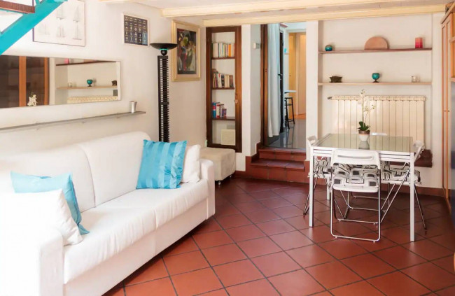 Appartamento piano terra in vendita a Viareggio