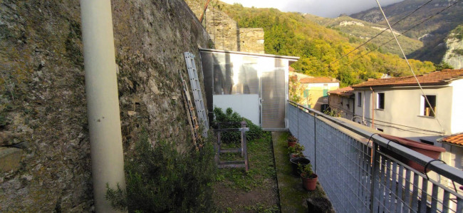 Casa indipendente in vendita a Camaiore