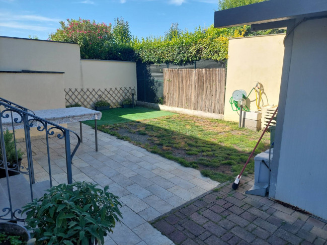 Villa bifamiliare in vendita a Camaiore