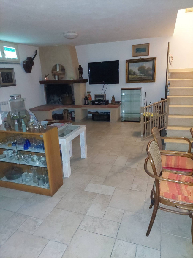 Villa bifamiliare in vendita a Camaiore