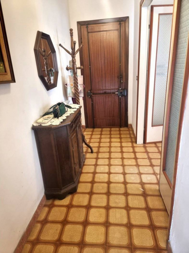 Appartamento piano terra in vendita a Viareggio