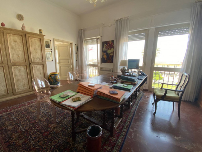 Appartamento in vendita a Viareggio