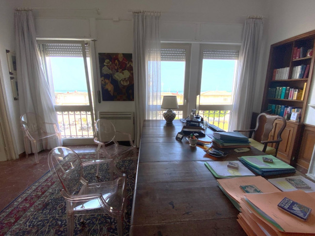 Appartamento in vendita a Viareggio