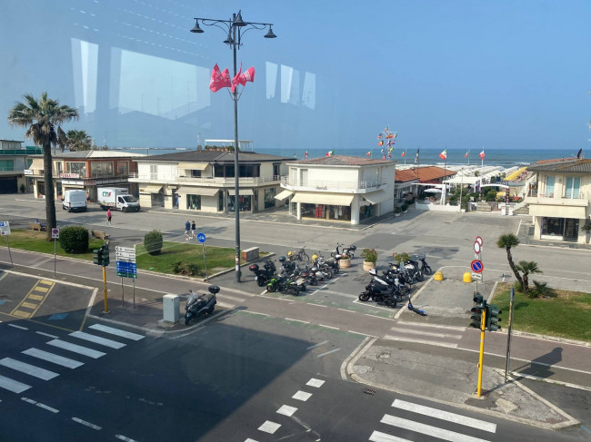 Appartamento in vendita a Viareggio