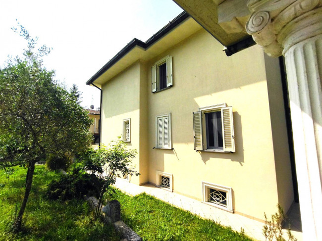 Villa Singola in vendita a Camaiore