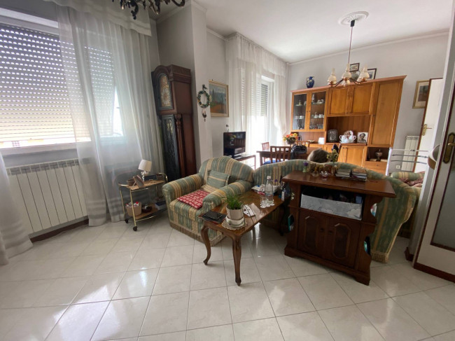 Appartamento in vendita a Viareggio